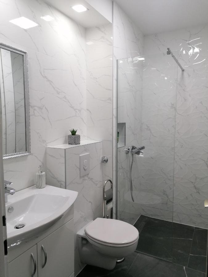 Apartman Maja Banja Luka Exteriör bild